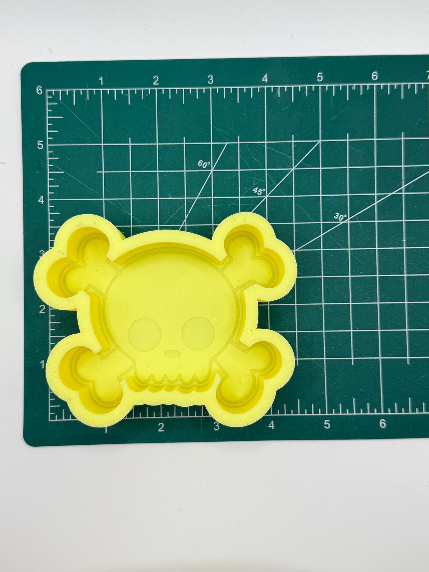Skull & Cross Bones Freshie Mold | silicone freshie mold