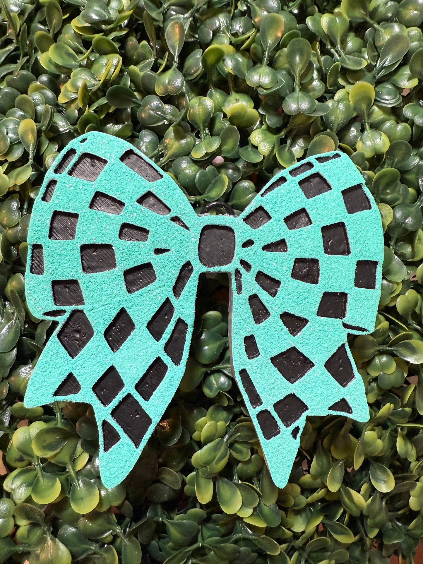 Checkered Bow Freshie Mold