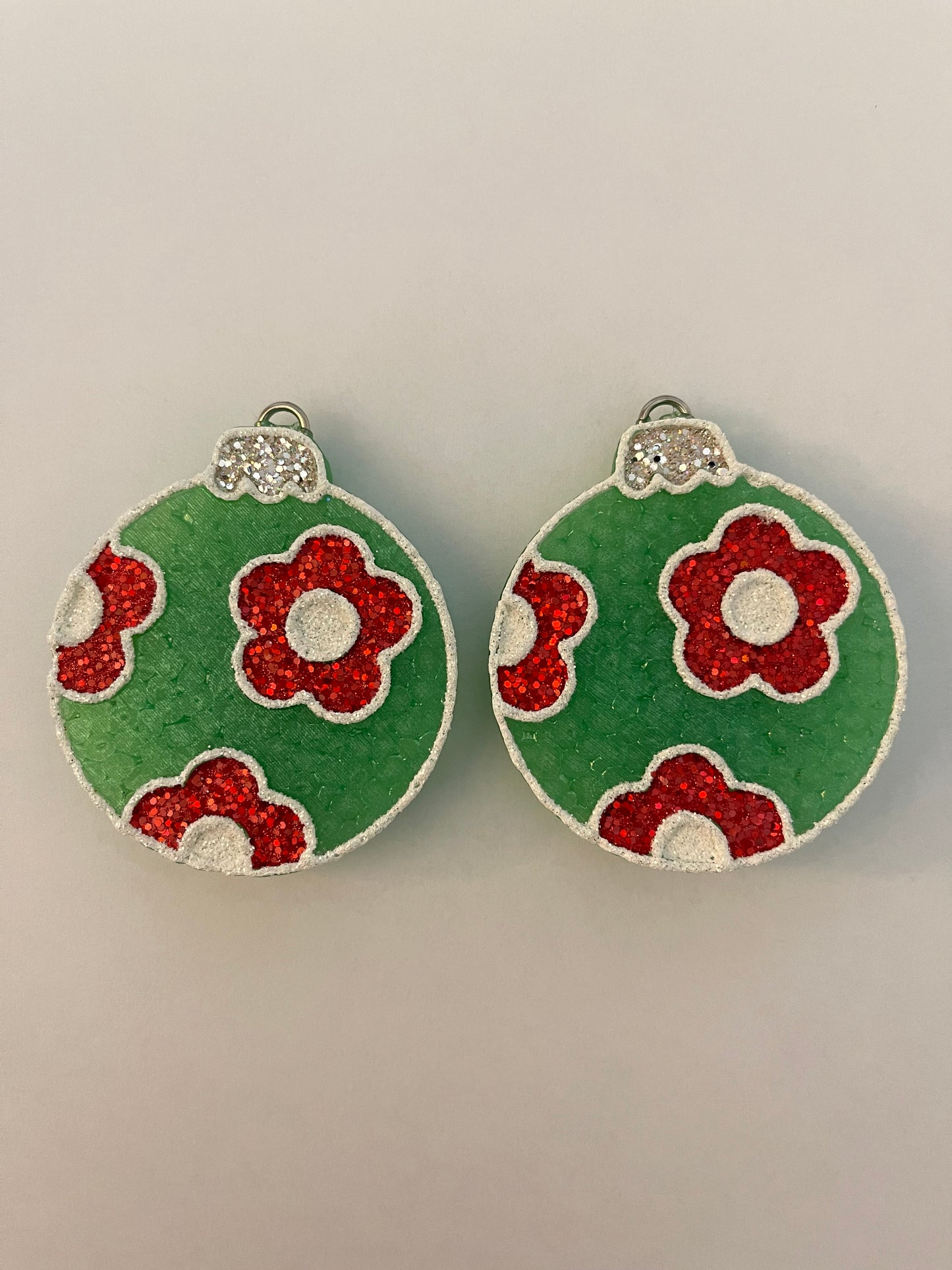 Ornament with Flowers Vent Clips Freshie Mold | silicone freshie mold
