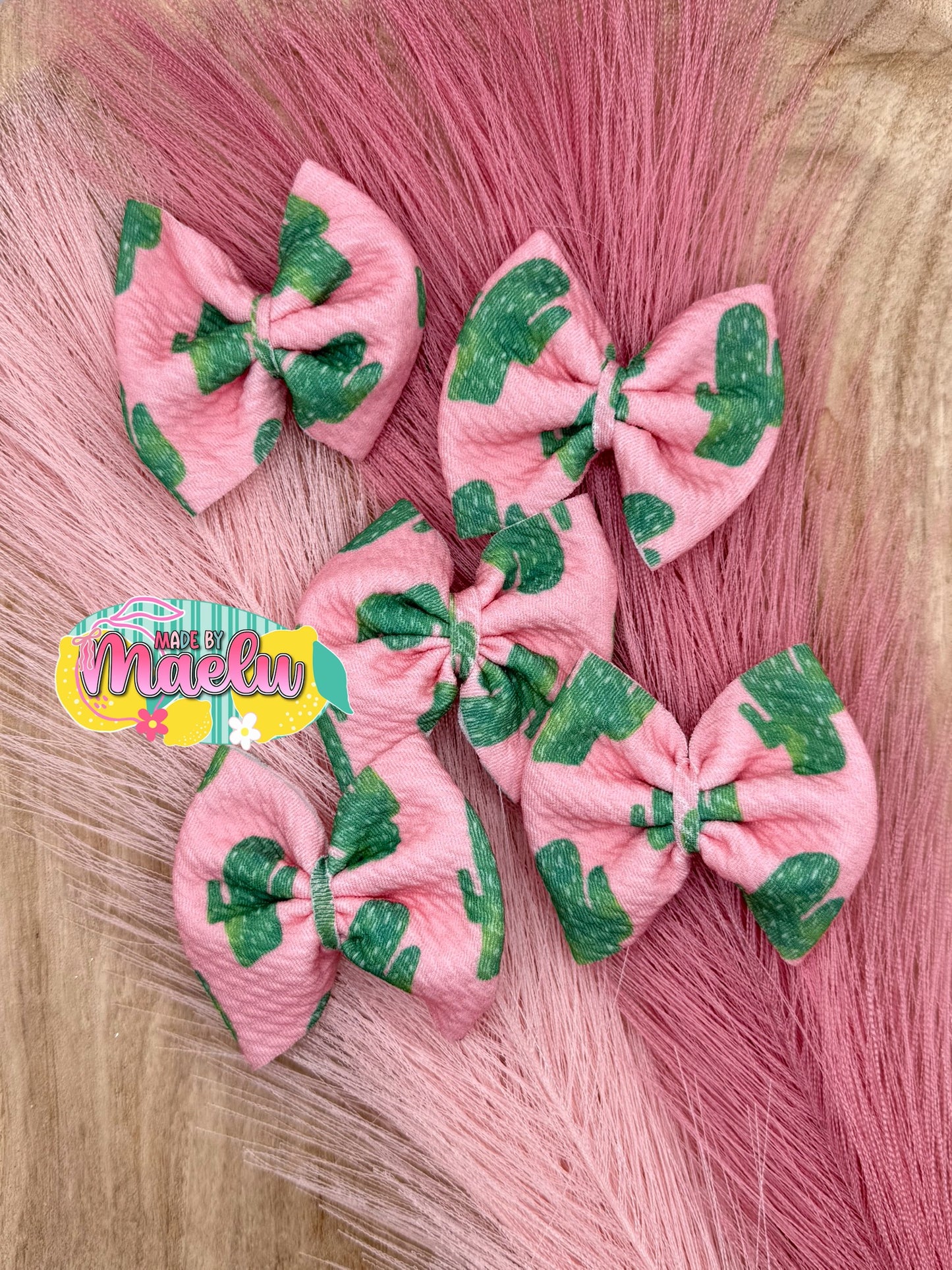 Coral Watercolor Cactus Freshie Bows