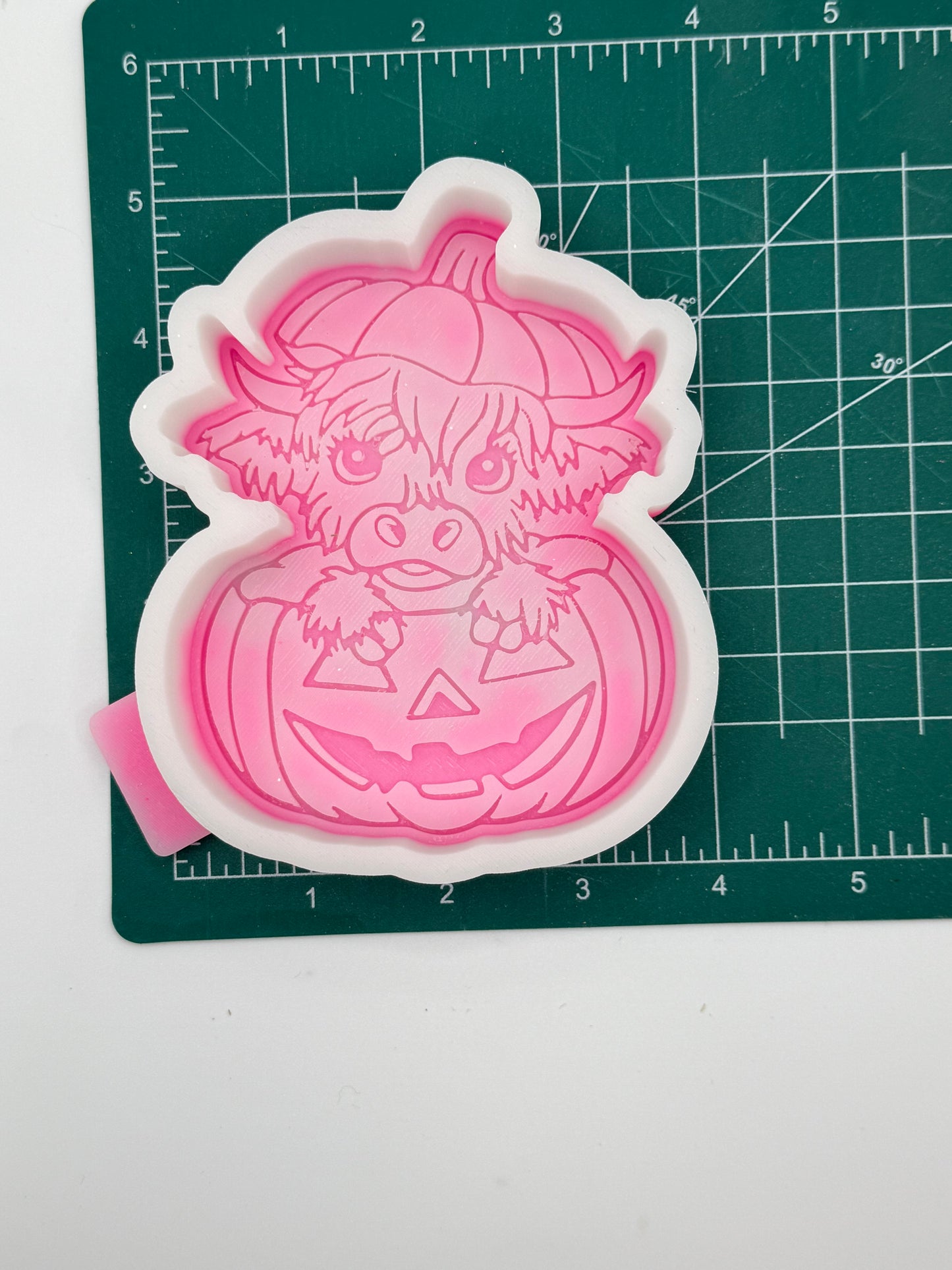 Highland Cow in Pumpkin Freshie Mold | silicone freshie mold