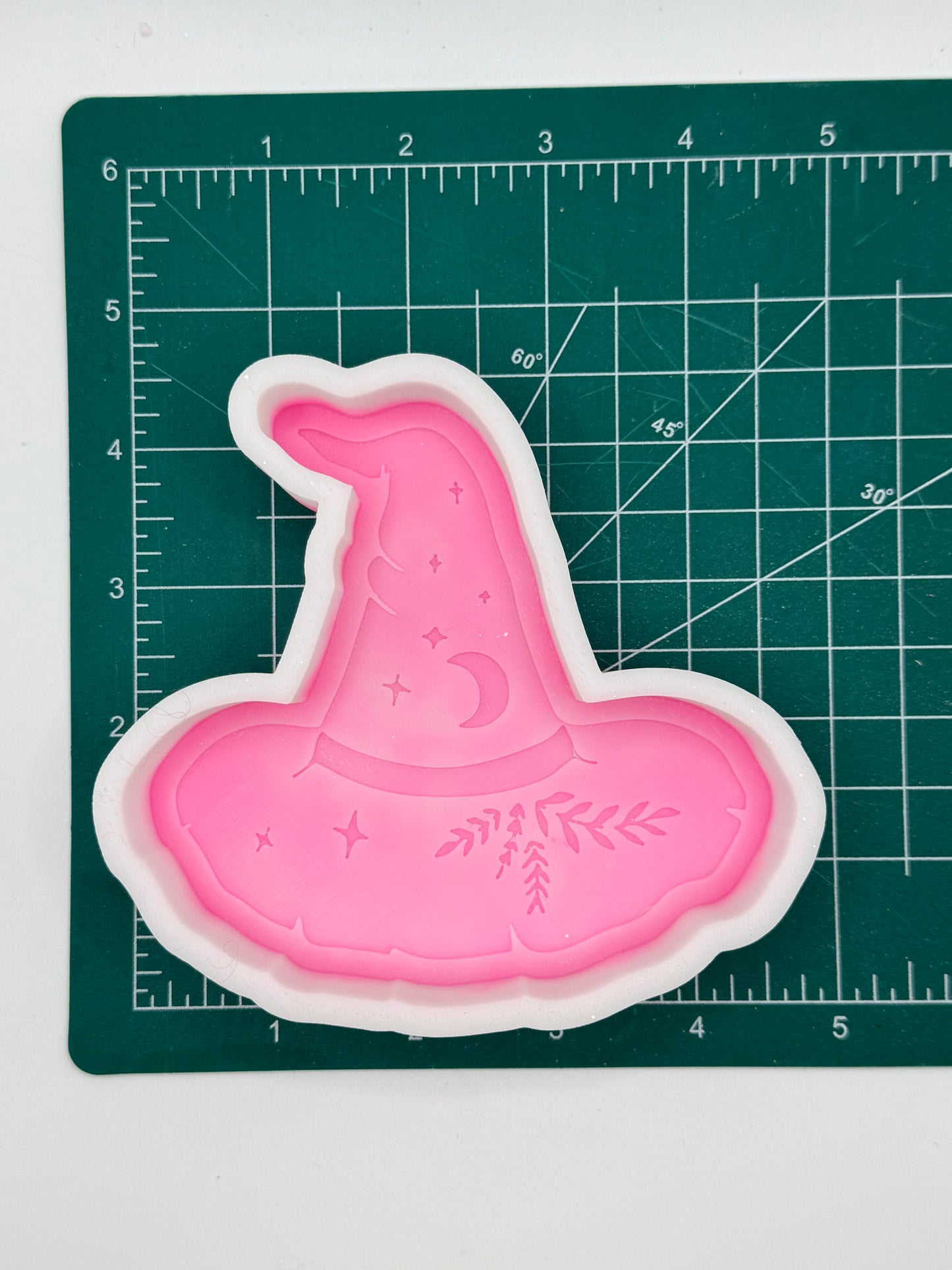 Witch Hat Freshie Mold | Silicone Freshie Moldv