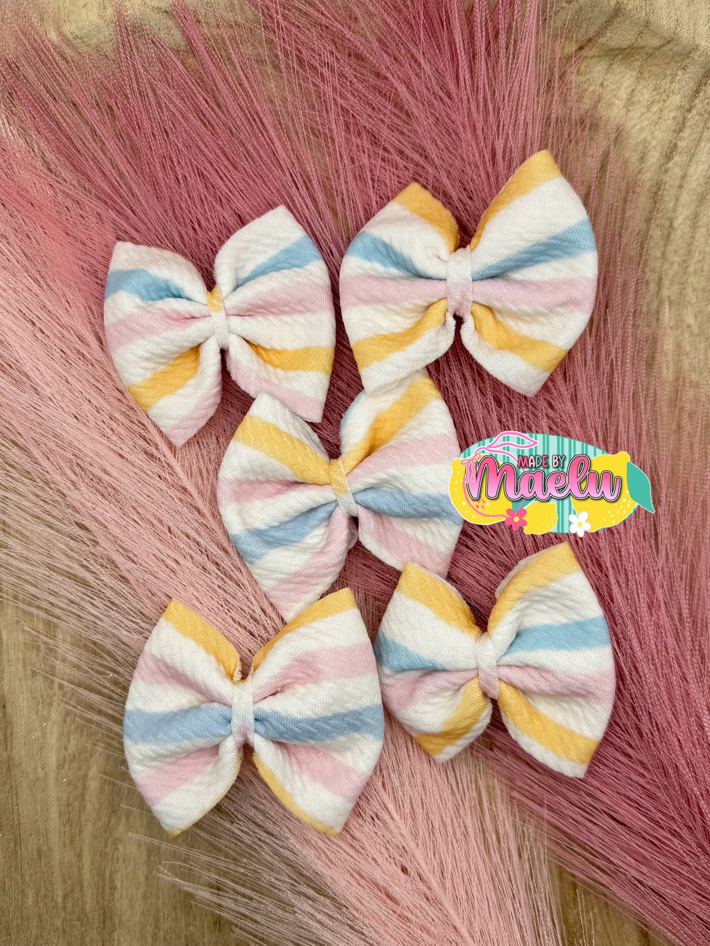Pastel Brush Stroke Stripes Freshie Bows
