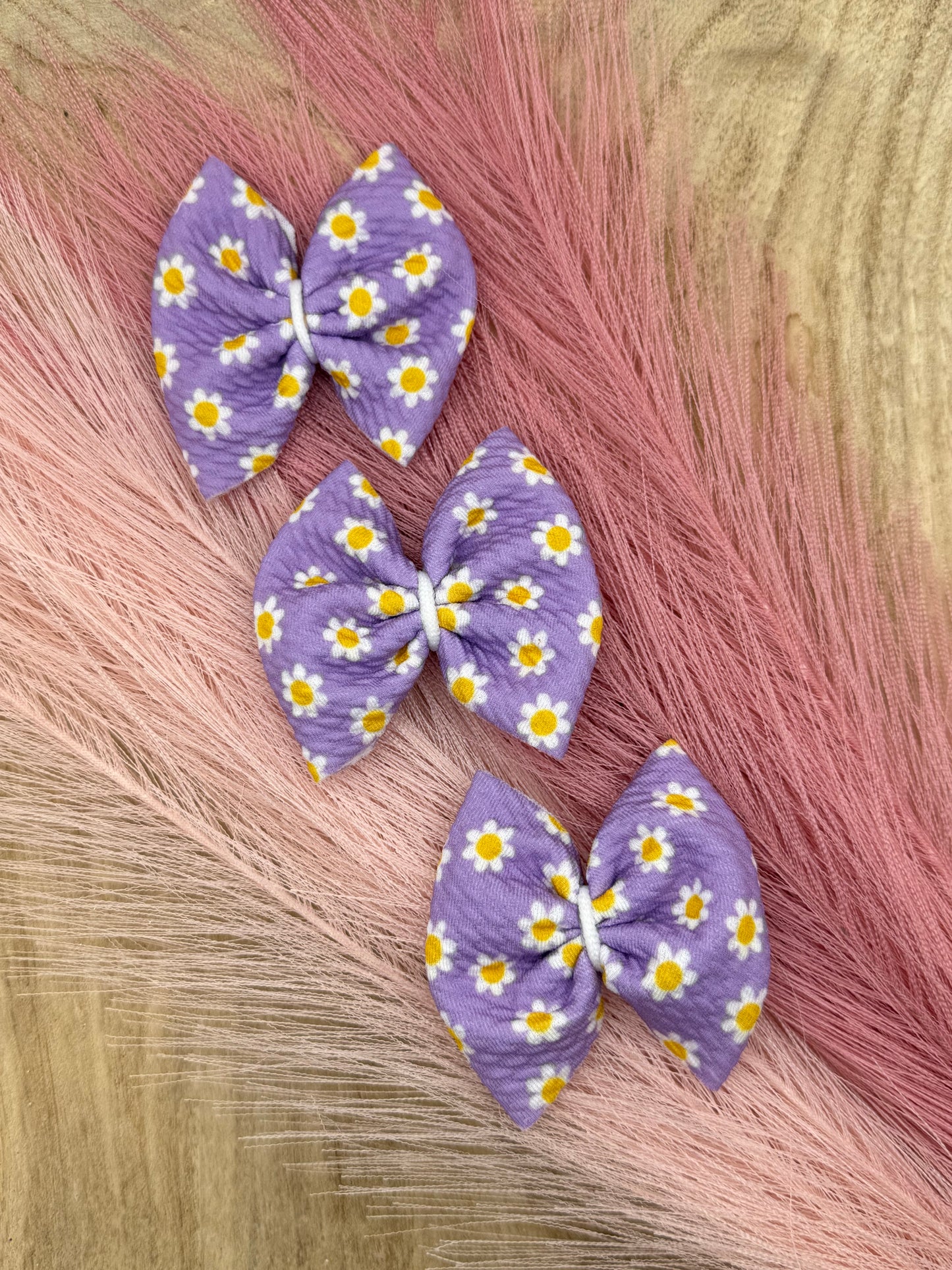 Purple with White Daisies | Freshie Bows