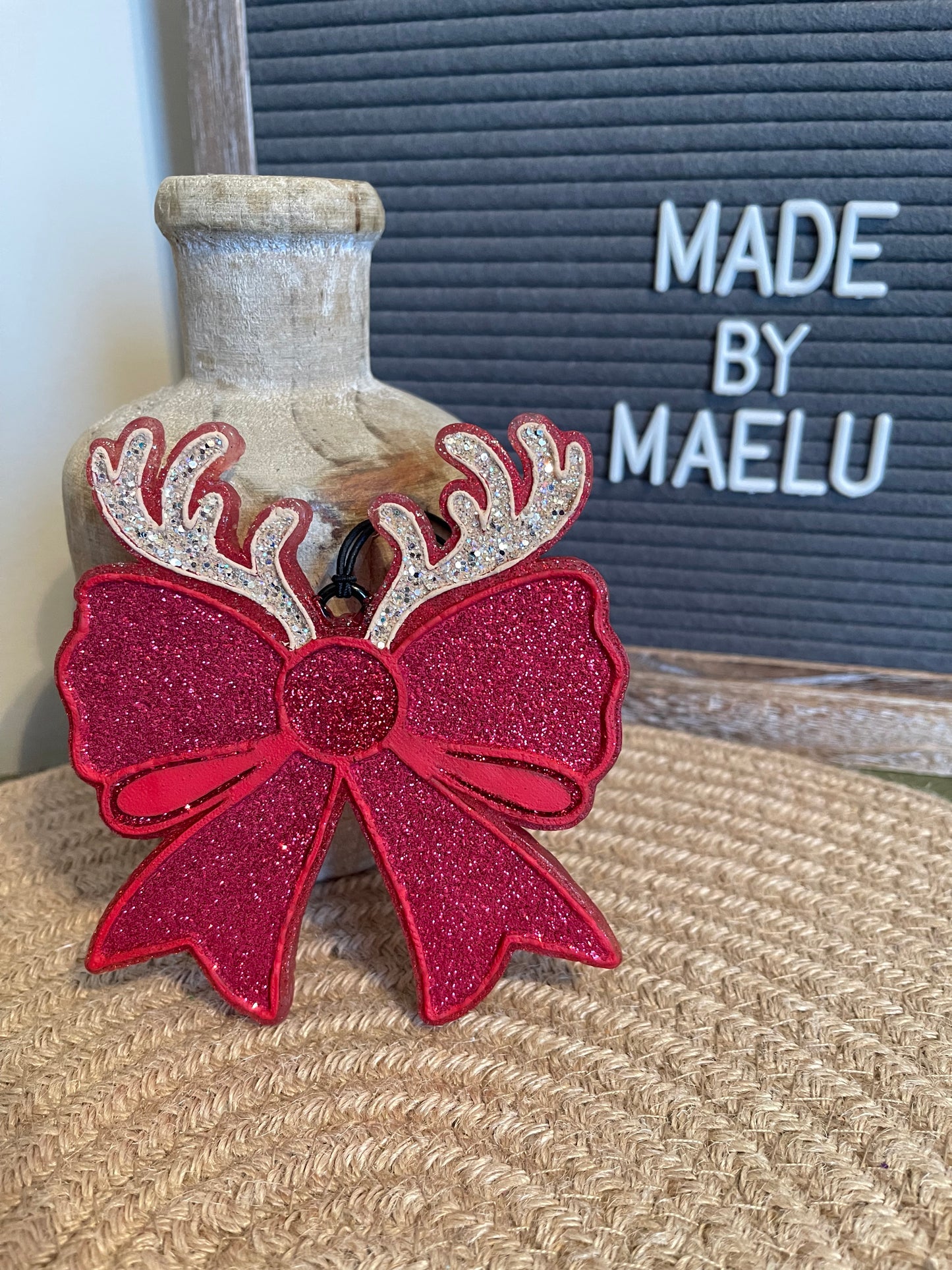 Reindeer Bow Freshie Mold | silicone freshie mold