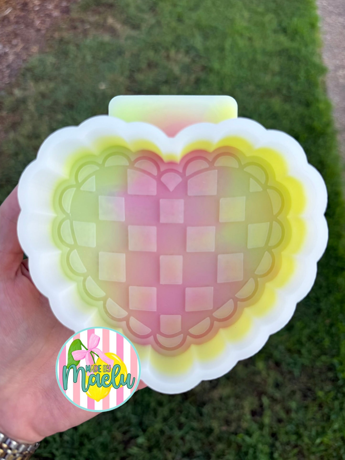 Scalloped Checkered Heart Freshie Mold | Silicone Freshie Mold | 444