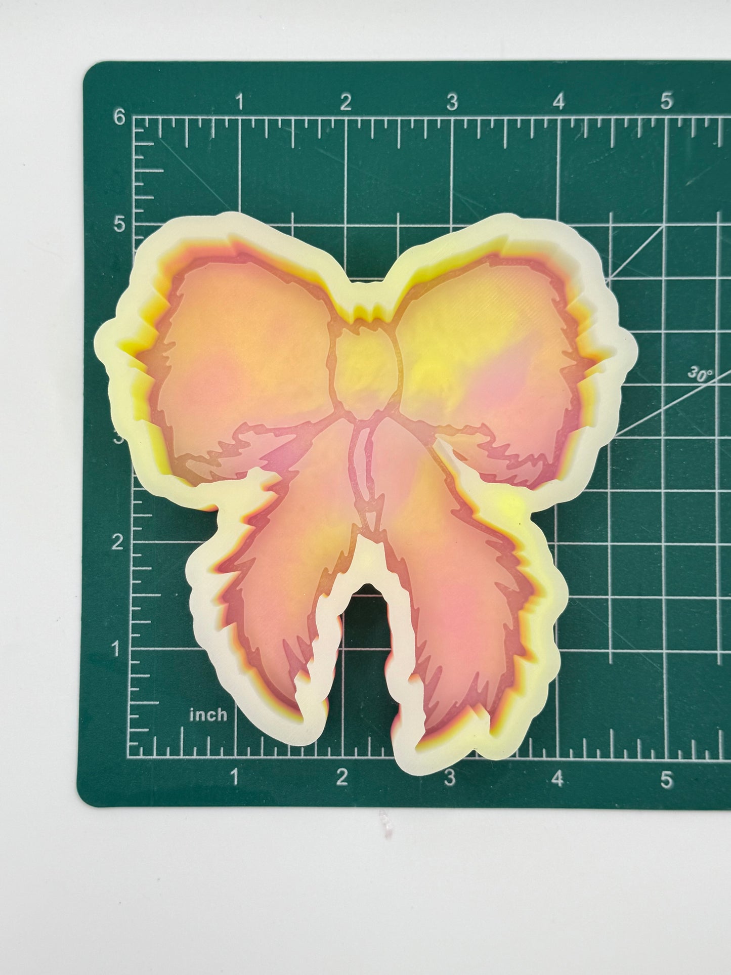Jagged Edge Christmas Bow Freshie Mold | silicone freshie mold