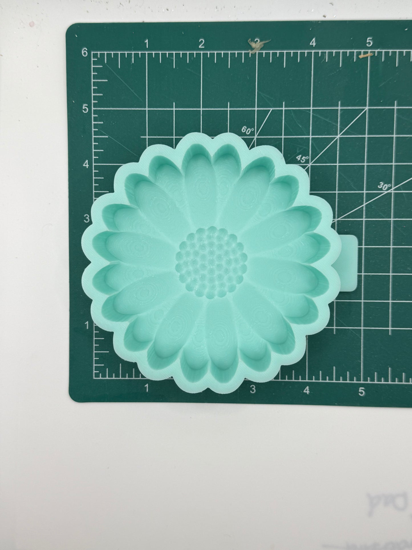 3D Daisy Freshie Mold | silicone freshie mold