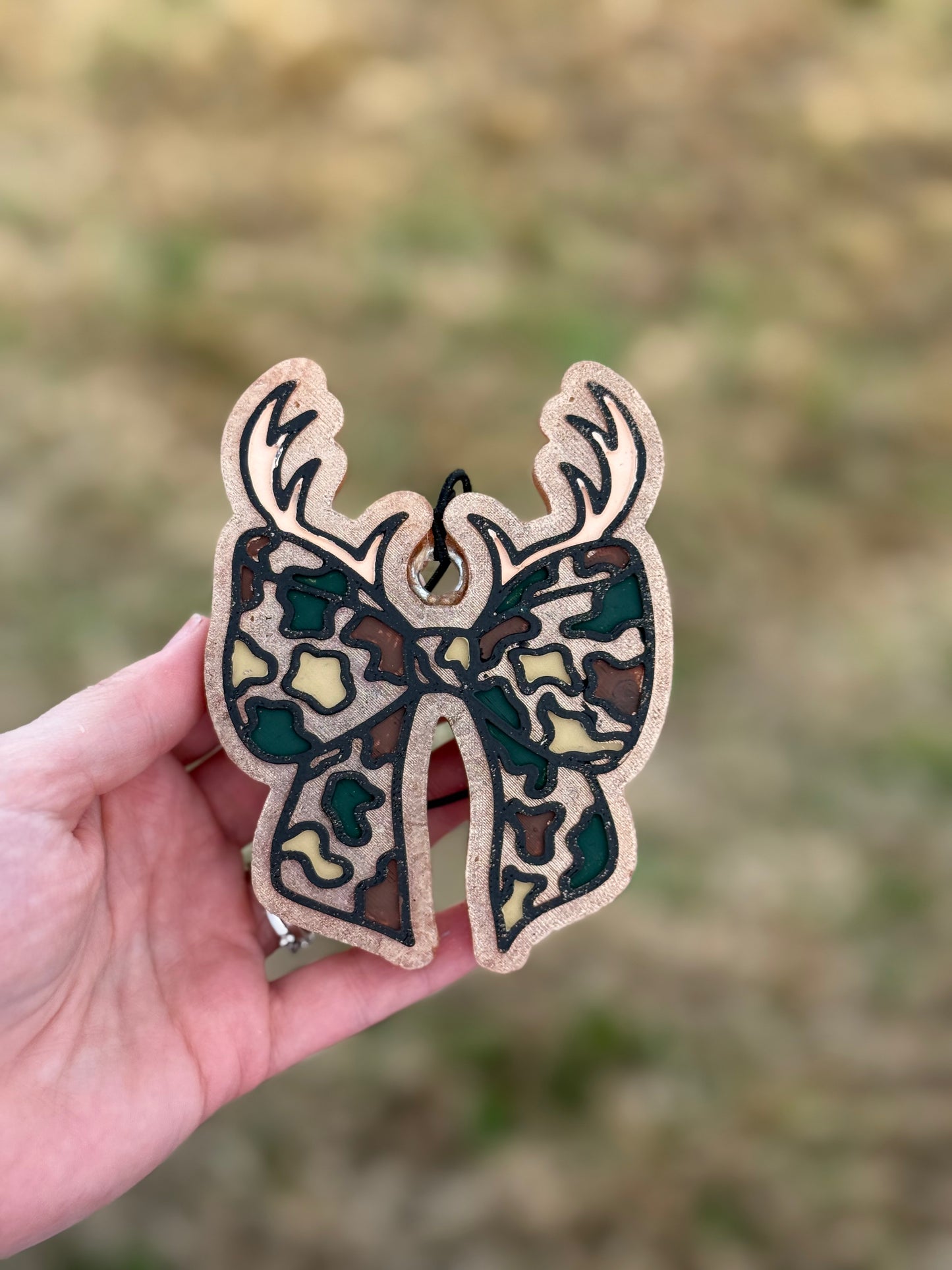 Camo Bow with Antlers | Freshie