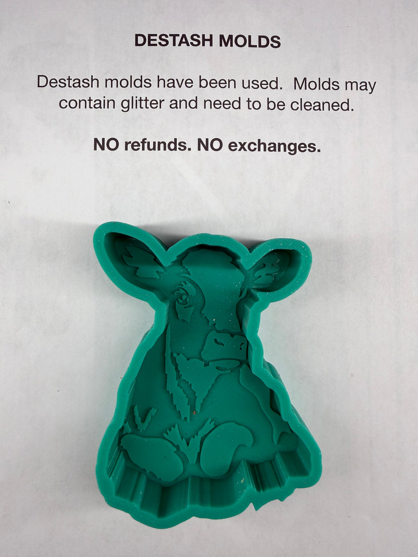 DESTASH Mold - Lying Cow