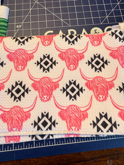 Aztec Pink Highland | Freshie Bows