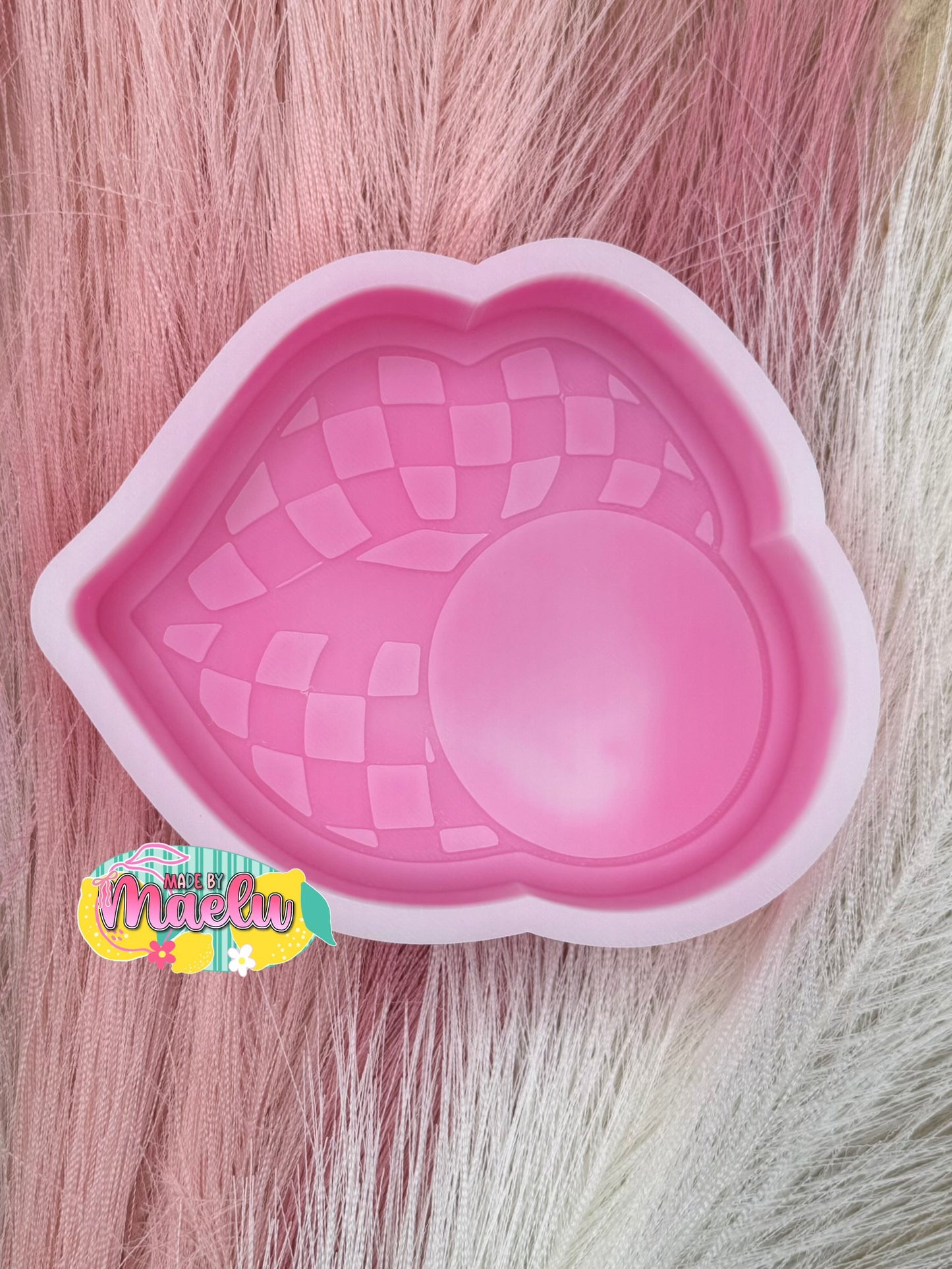 Checkered Lips with Bubblegum Freshie Mold | Silicone Freshie Mold | 407